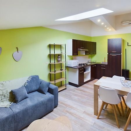 Apartamento Le Perchoir Romillon Romilly-sur-Seine Exterior foto